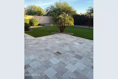 10257 W Lawrence Lane, Peoria, AZ 85345 - Photo 3