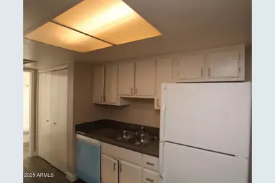 3004 E Waltann Lane #6, Phoenix, AZ 85032 - Photo 3