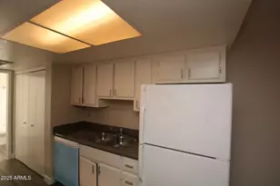 3004 E Waltann Ln, Phoenix, AZ 85032 - Photo 3