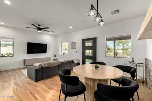 2110 North 25th Pl, Phoenix, AZ 85008 - Photo 9