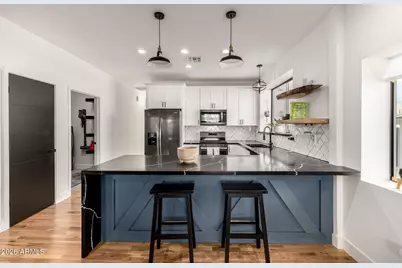 2110 N 25th Place, Phoenix, AZ 85008 - Photo 11