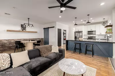 2110 N 25th Place, Phoenix, AZ 85008 - Photo 7