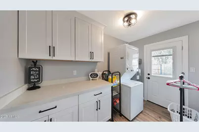 3223 W Belmont Avenue, Phoenix, AZ 85051 - Photo 13