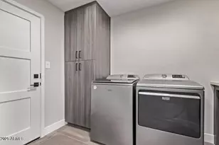 7962 E San Miguel Ave, Scottsdale, AZ 85250 - Photo 27