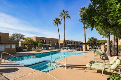 1601 W Sunnyside Drive #127, Phoenix, AZ 85029 - Photo 35