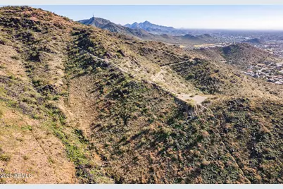 1601 W Sunnyside Drive #127, Phoenix, AZ 85029 - Photo 45