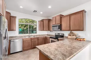 18163 E La Posada Ct, Gold Canyon, AZ 85118 - Photo 11