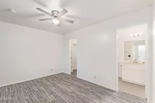 511 W Blackhawk Dr, Phoenix, AZ 85027 - Photo 19