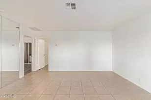 511 W Blackhawk Dr, Phoenix, AZ 85027 - Photo 9