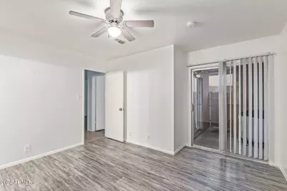 511 W Blackhawk Drive #4, Phoenix, AZ 85027 - Photo 21