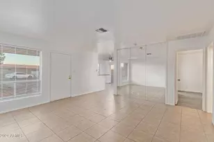 511 W Blackhawk Dr, Phoenix, AZ 85027 - Photo 7