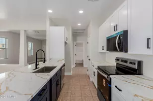 1802 S 121st Dr, Avondale, AZ 85323 - Photo 7