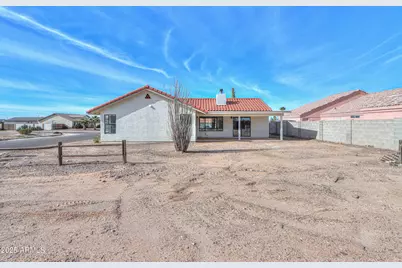 15741 S Coral Road, Arizona City, AZ 85123 - Photo 27