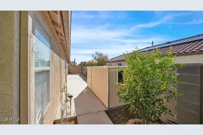 3216 W Mark Lane, Phoenix, AZ 85083 - Photo 25