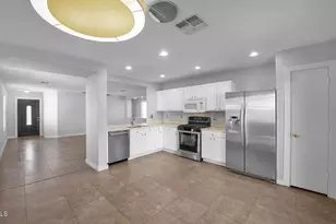 3216 W Mark Ln, Phoenix, AZ 85083 - Photo 5