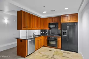 7137 E Rancho Vista Dr, Scottsdale, AZ 85251 - Photo 7