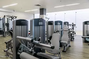 7137 E Rancho Vista Dr, Scottsdale, AZ 85251 - Photo 37