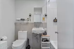 8450 E Montecito Ave, Scottsdale, AZ 85251 - Photo 17