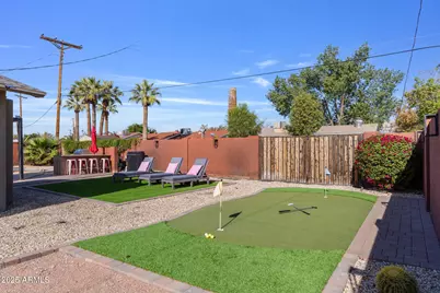 8450 E Montecito Avenue, Scottsdale, AZ 85251 - Photo 21