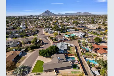 8450 E Montecito Avenue, Scottsdale, AZ 85251 - Photo 23