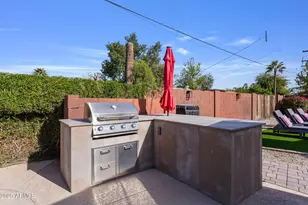 8450 E Montecito Ave, Scottsdale, AZ 85251 - Photo 19