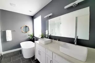 3900 N 30th St, Phoenix, AZ 85016 - Photo 11