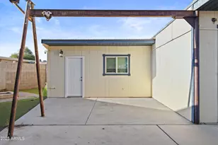 13810 N 48th Ave, Glendale, AZ 85306 - Photo 15