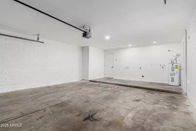 5553 W Hartford Avenue, Glendale, AZ 85308 - Photo 31