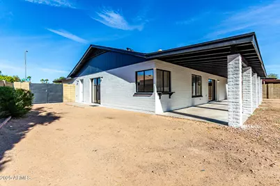 5553 W Hartford Avenue, Glendale, AZ 85308 - Photo 35