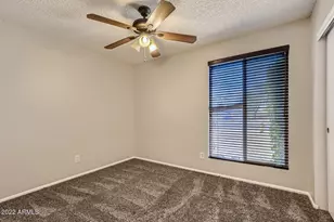 330 W Morrow Dr, Phoenix, AZ 85027 - Photo 15