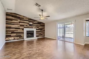 330 W Morrow Dr, Phoenix, AZ 85027 - Photo 3