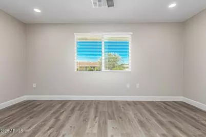 9938 W Willowcreek Circle, Sun City, AZ 85373 - Photo 15