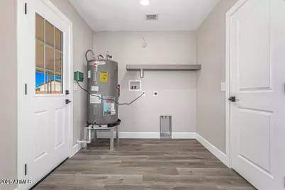 9938 W Willowcreek Circle, Sun City, AZ 85373 - Photo 23