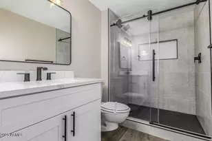 9938 W Willowcreek Circle, Sun City, AZ 85373 - Photo 17