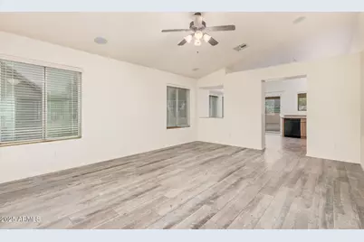 103 S Birdie Way, Casa Grande, AZ 85194 - Photo 11