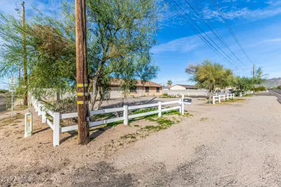 1008 N Meridian Road, Apache Junction, AZ 85120 - Photo 3