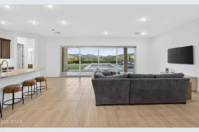 15137 S 186th Lane, Goodyear, AZ 85338 - Photo 17