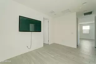 17704 W Fetlock Trl, Surprise, AZ 85387 - Photo 11