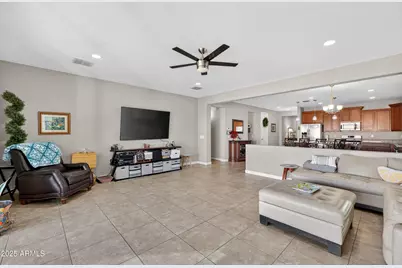 9456 W Georgia Avenue, Glendale, AZ 85305 - Photo 9