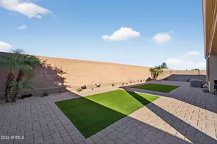 9456 W Georgia Ave, Glendale, AZ 85305 - Photo 37