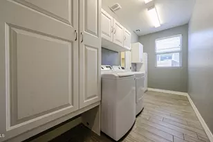 17887 W Hiddenview Dr, Goodyear, AZ 85338 - Photo 31