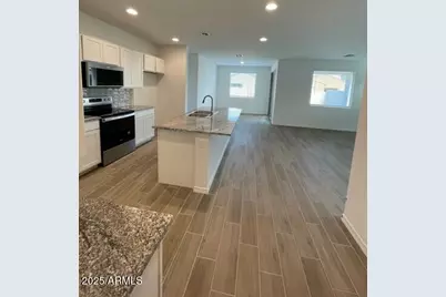 35912 W Santa Monica Avenue, Maricopa, AZ 85138 - Photo 3