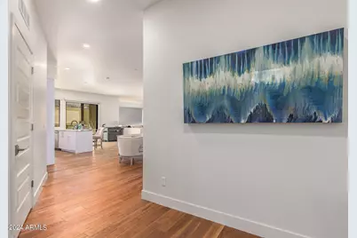 7300 E Earll Drive #1012, Scottsdale, AZ 85251 - Photo 5