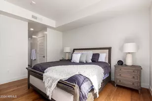 7300 E Earll Dr, Scottsdale, AZ 85251 - Photo 15