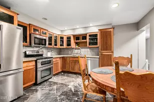 2301 E Marilyn Rd, Phoenix, AZ 85022 - Photo 7