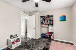 2301 E Marilyn Rd, Phoenix, AZ 85022 - Photo 19