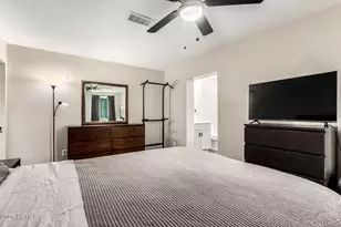 2301 E Marilyn Rd, Phoenix, AZ 85022 - Photo 15