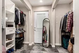 2301 E Marilyn Rd, Phoenix, AZ 85022 - Photo 17