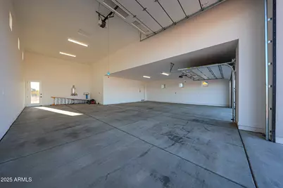 31308 N 167th Avenue, Surprise, AZ 85387 - Photo 5