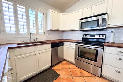 5251 W Pontiac Drive, Glendale, AZ 85308 - Photo 33